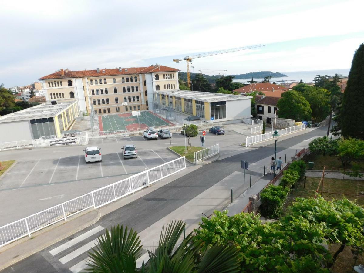 Rovinj'S Flowers Apartments Екстер'єр фото